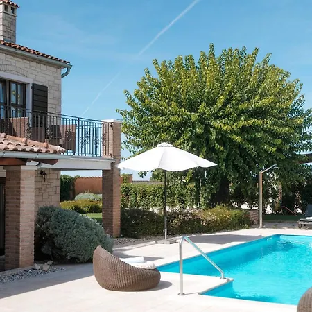 Villa Radetici Tinjan