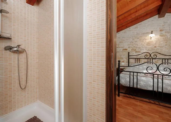 빌라 Villa Radetici Tinjan