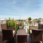 Radetici Villa Tinjan