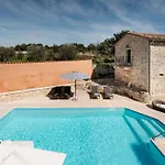 Radetici Villa *