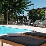 Villa Radetici *